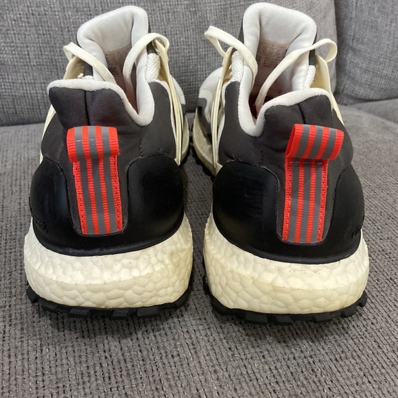 Adidas men’s Ultraboost All Terrain running shoe size 11.5 - Picture 4 of 7